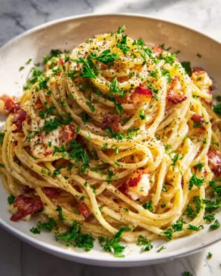 Lobster and Scallop Garlic Butter Linguine Recipe