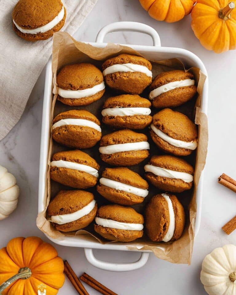 Pumpkin Whoopie Pies Recipe