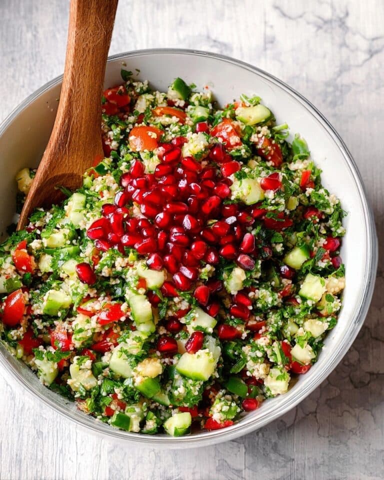 Classic Middle Eastern Tabbouleh Salad Recipe